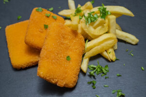 Cascaval pane cartofi prajiti